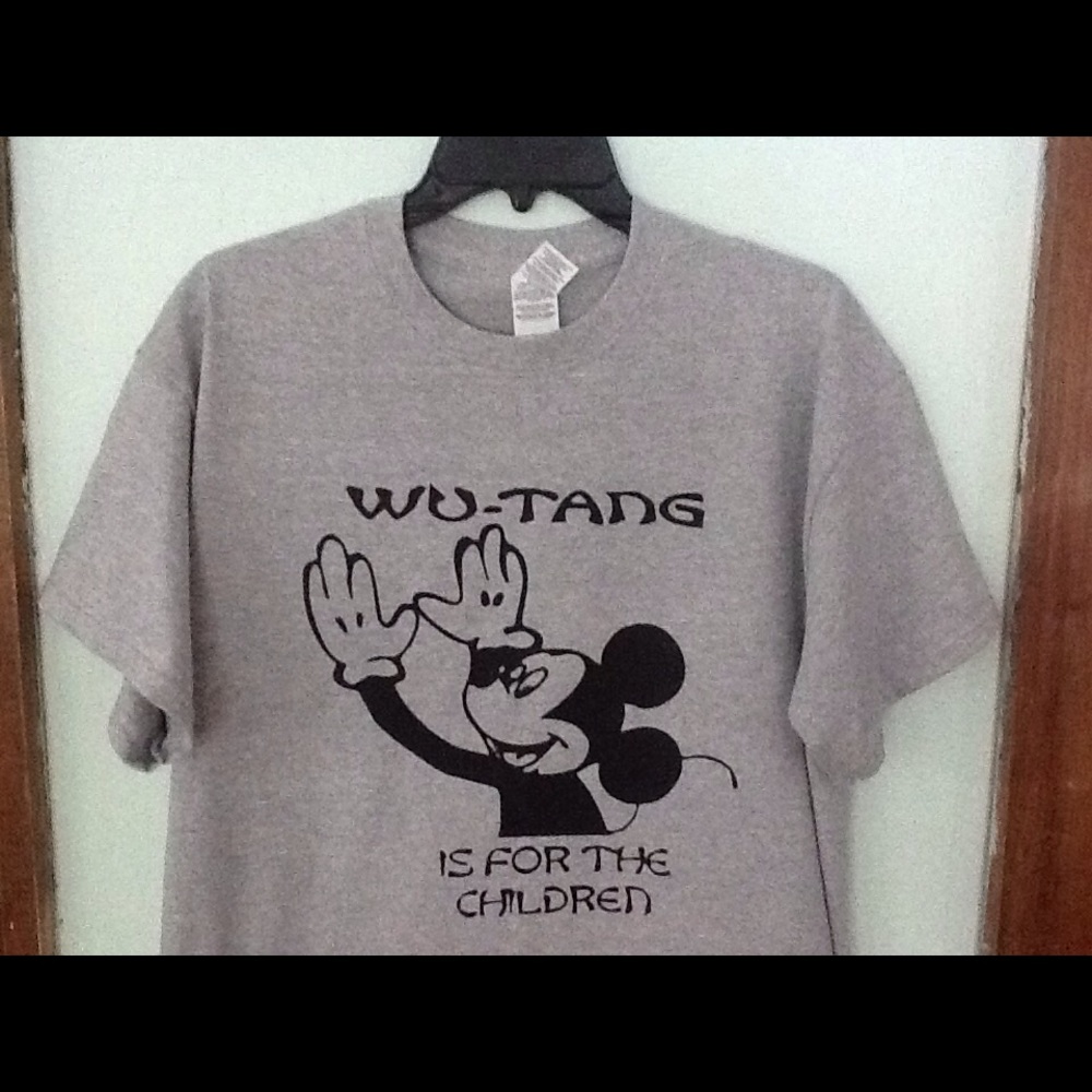 Gildan Gray Short Sleeve Tee with Black Graphic
